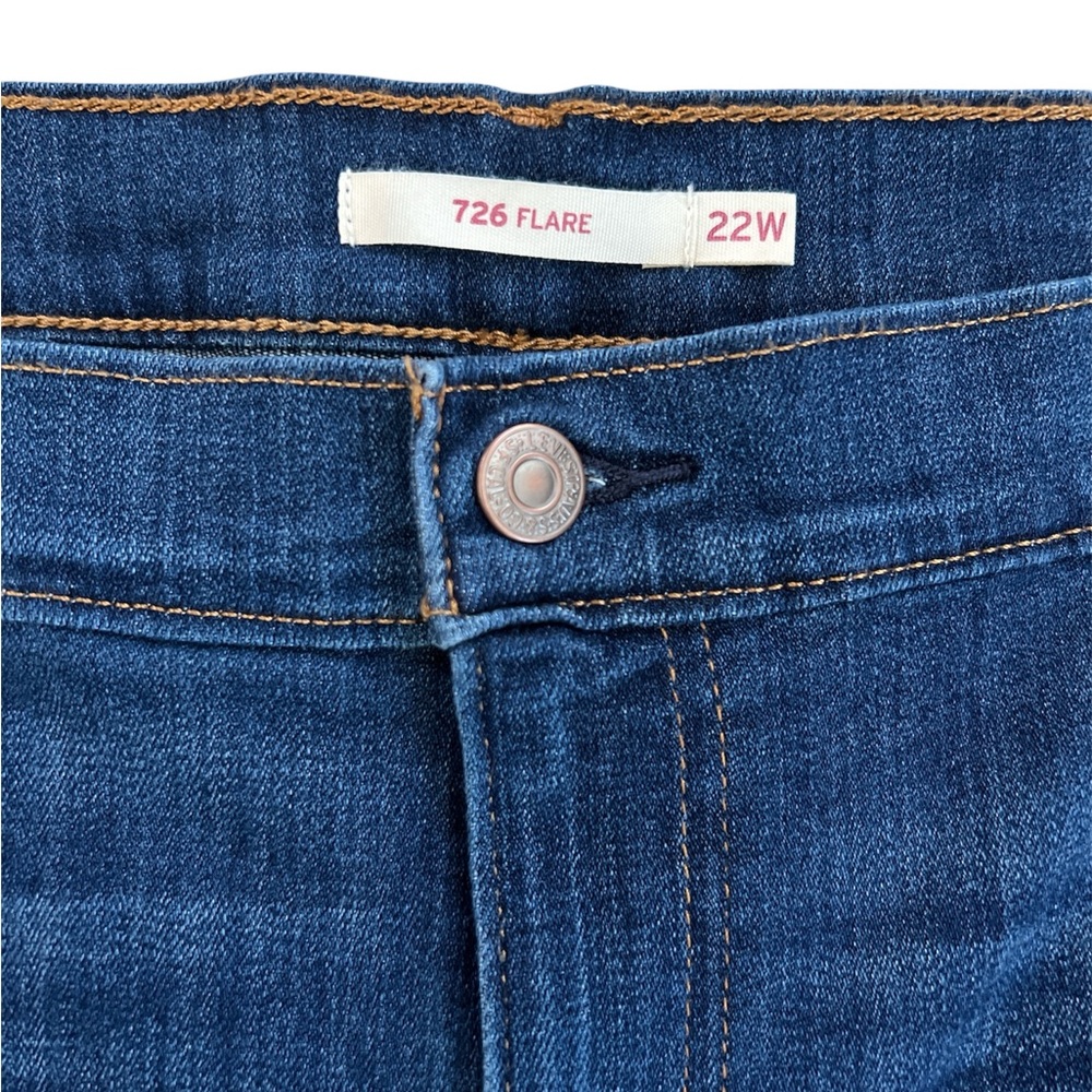 Levi's 726 Flare Women's High‎ Rise Jeans Size 22W NWOT - Picture 5 of 14